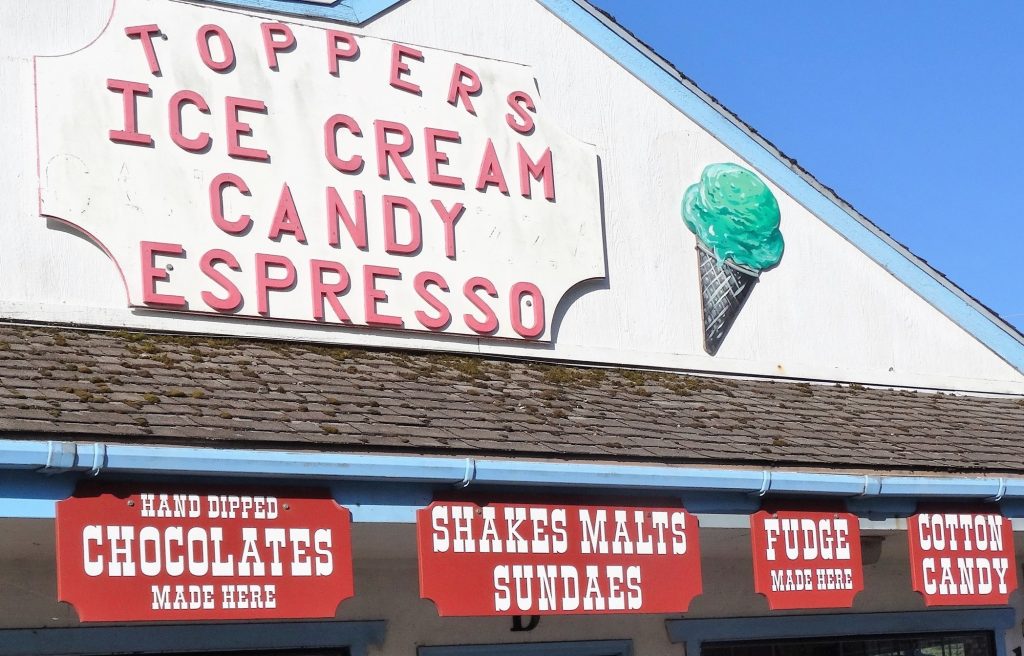 Topper's Ice Cream & Candy Sign, Yachats, OR