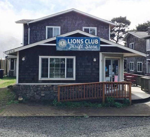 Yachats Lions Thrift Store, Yachats, OR